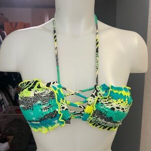 NWT Bongo Green Patterned Bikini Top